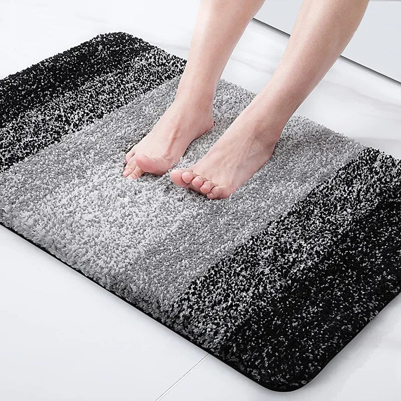 badezimmer teppich grau